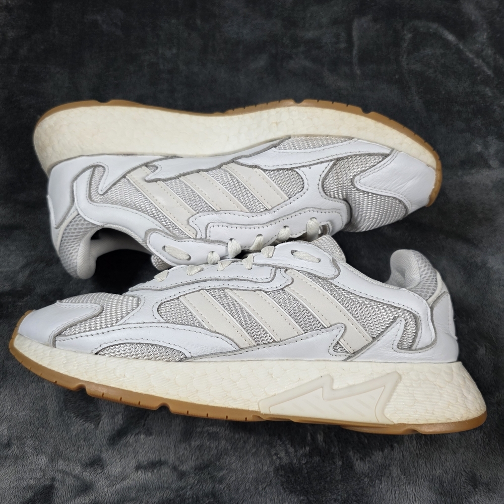 Adidas Tresc Run White With Gum Sole. Mens Size 7 - Picture 6 of 9